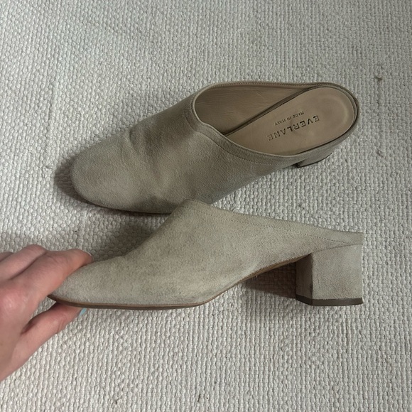 Creamy grey suede mules from Everlane (7.5) - Picture 8 of 8